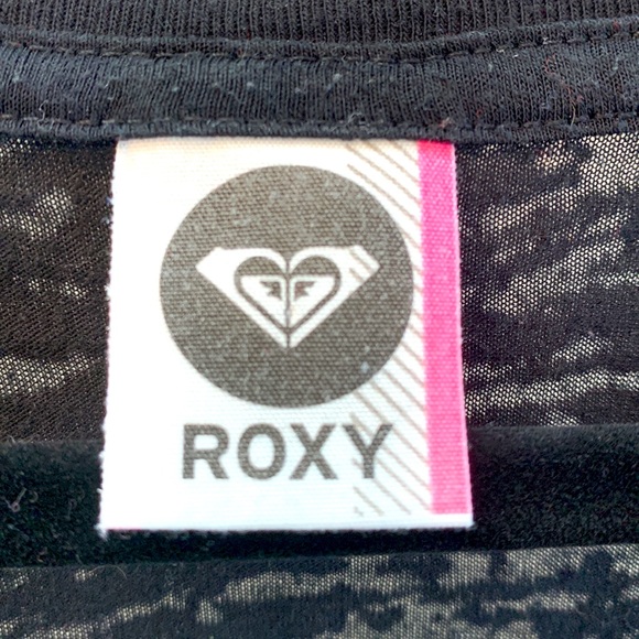 Roxy T-Shirt - Picture 2 of 4